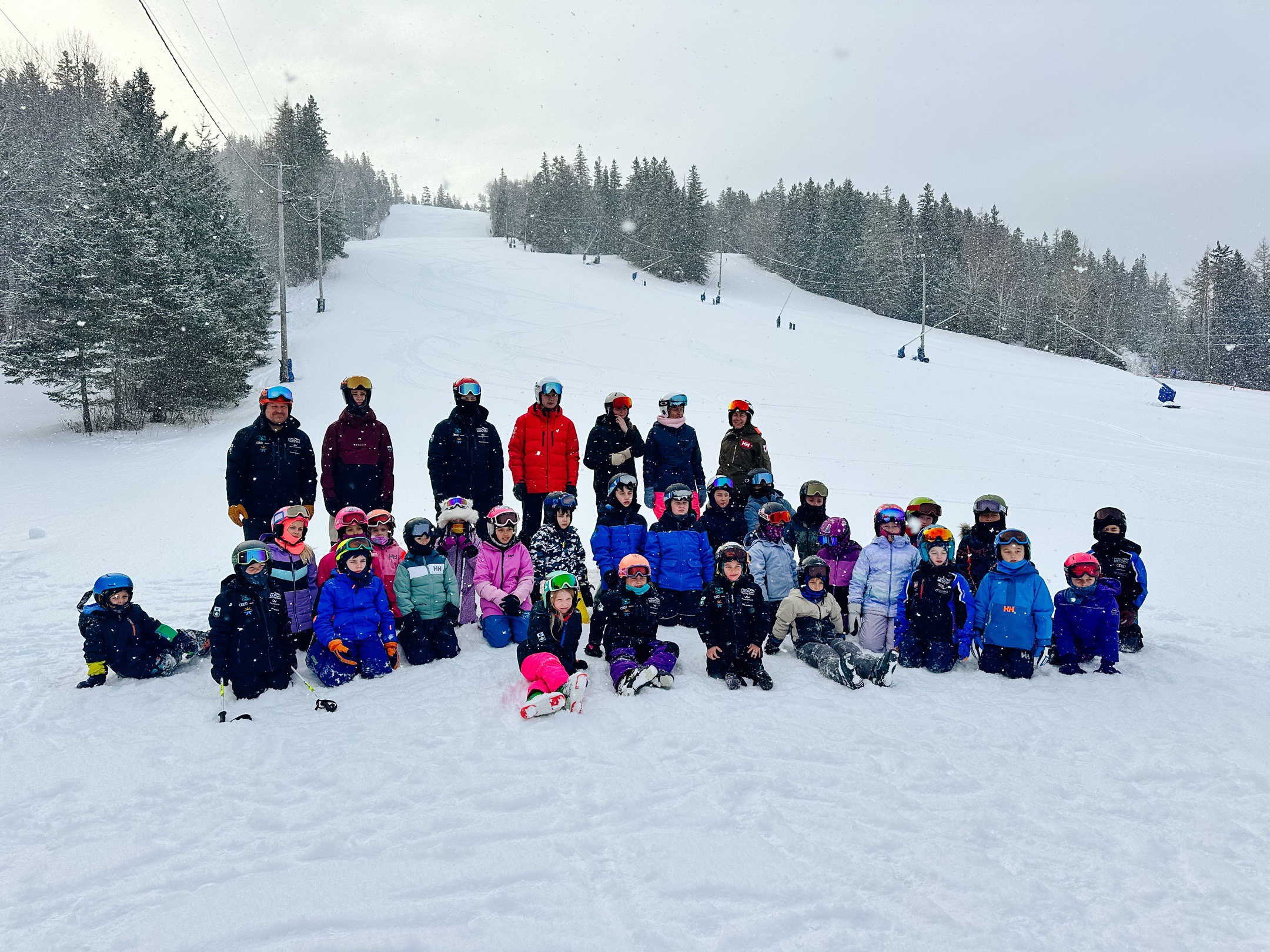 Ski NB club athletes gathered on snow